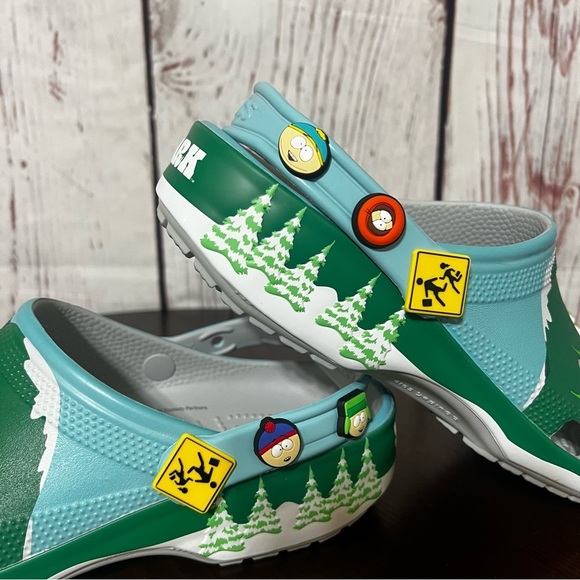 Crocs x South Park Classic Clog with 8 character jibbitz ins mens Size 10 NIB main image 6
